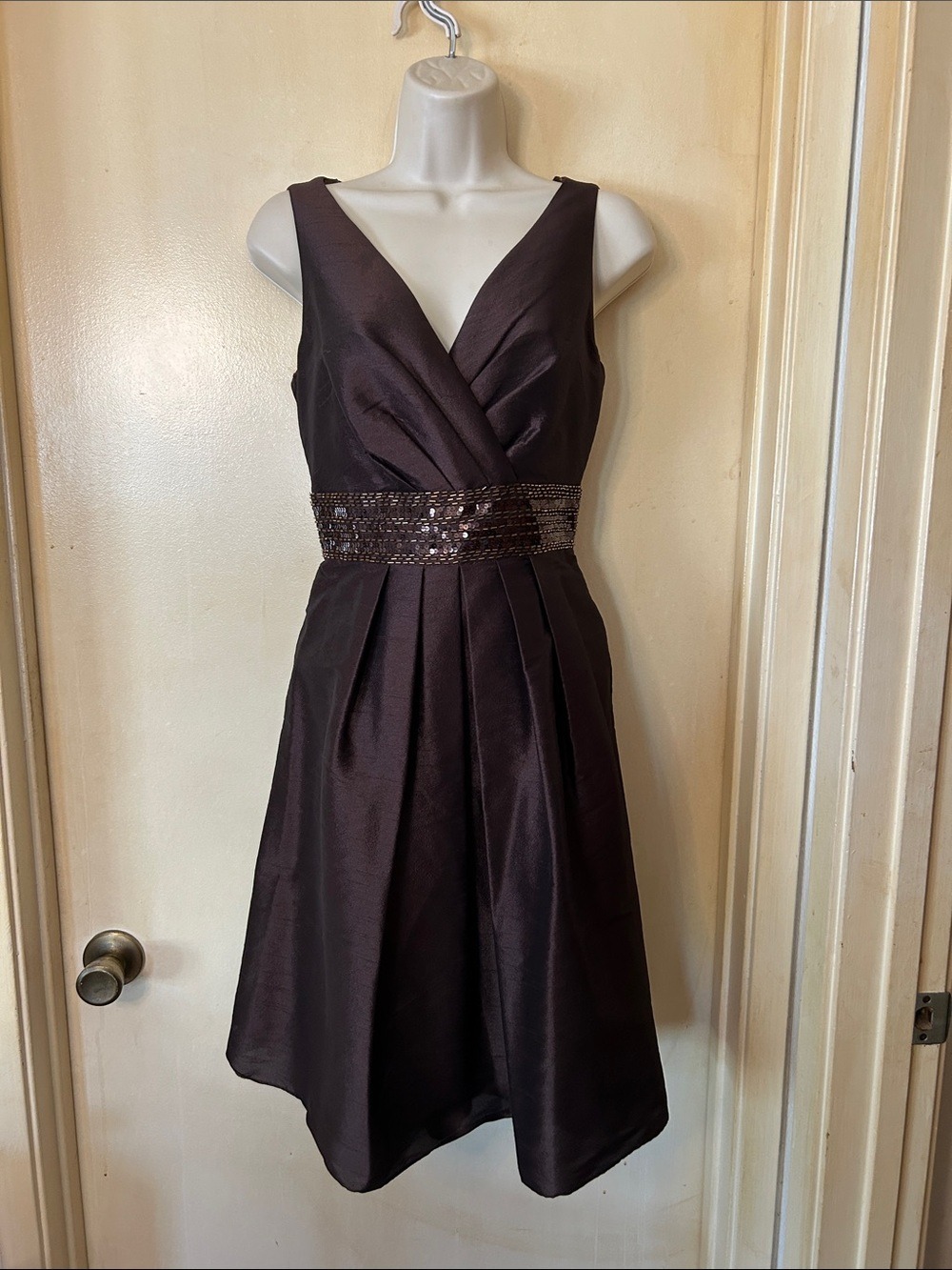 JS Boutique Dark Brown Sleeveless V-Neck Midi Dress with Sequined Waist size 4